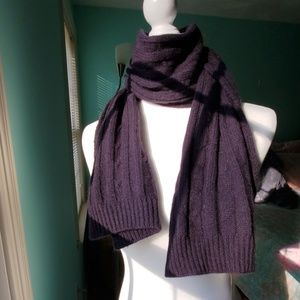 NWT Appleseed's Navy Cable Knit Scarf